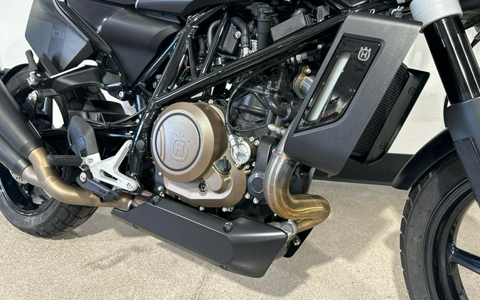 2019 Husqvarna Svartpilen 701