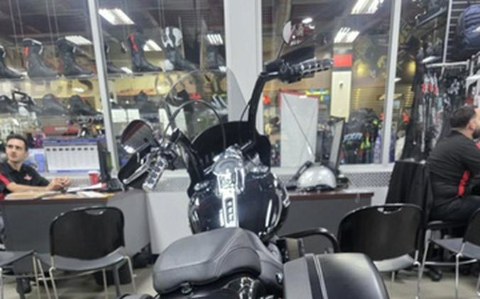 2018 Harley-Davidson Softail FLSB - Sport Glide