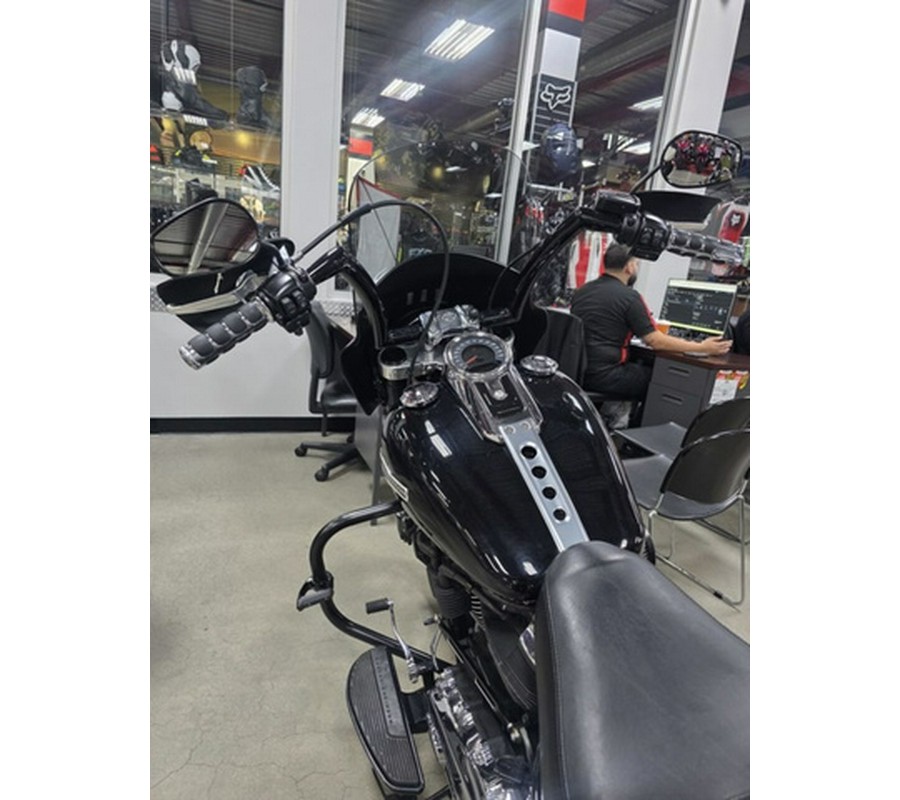 2018 Harley-Davidson Softail FLSB - Sport Glide