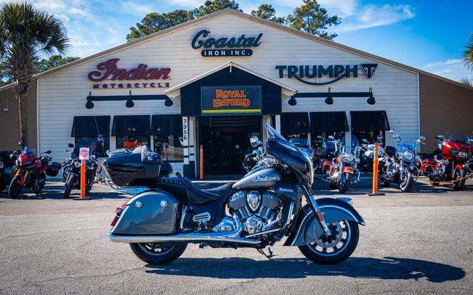 2024 Indian Motorcycle® Roadmaster® Black Metallic/Titanium Metallic