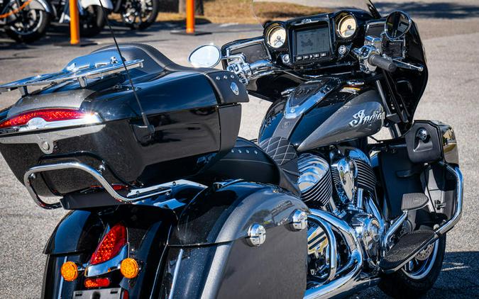 2024 Indian Motorcycle® Roadmaster® Black Metallic/Titanium Metallic