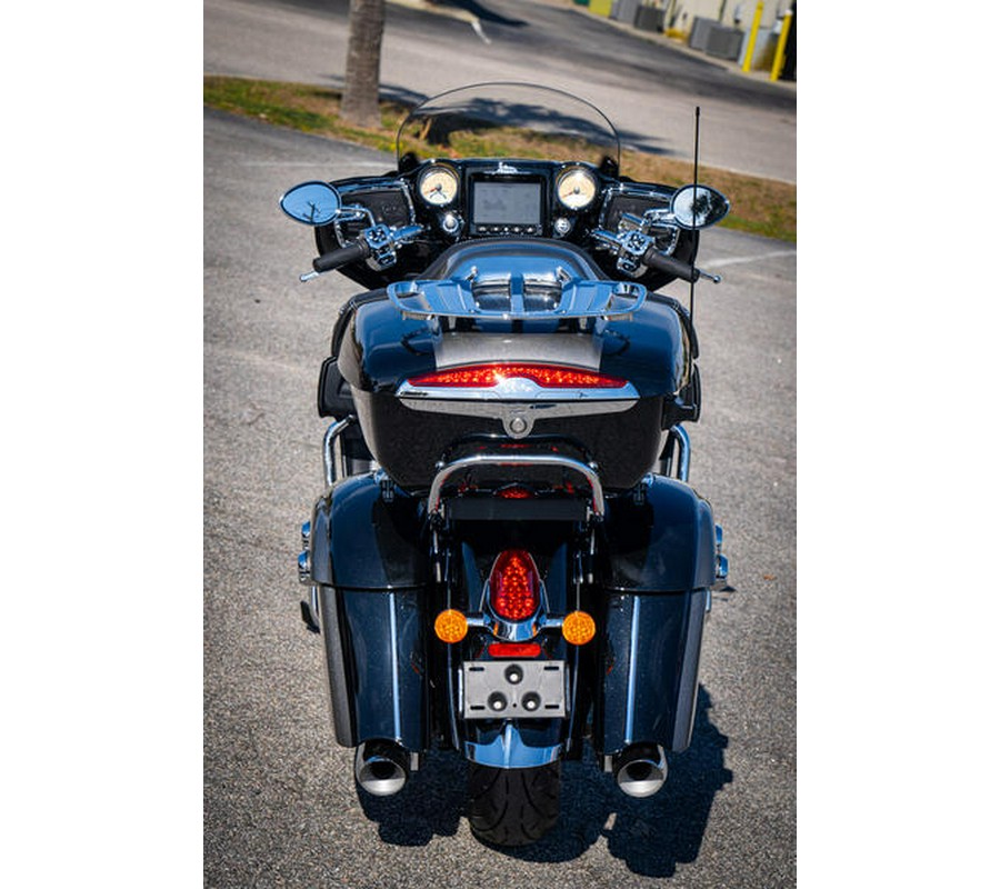 2024 Indian Motorcycle® Roadmaster® Black Metallic/Titanium Metallic