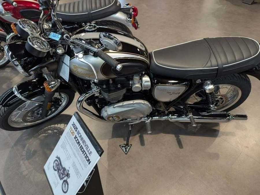 2025 Triumph Bonneville T120 Base