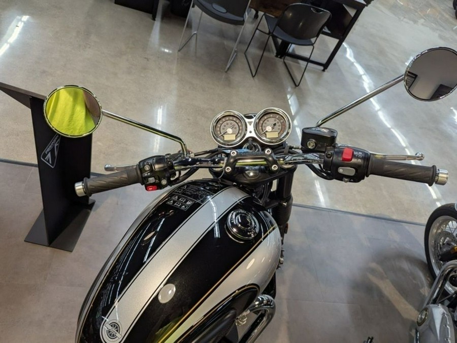 2025 Triumph Bonneville T120 Base