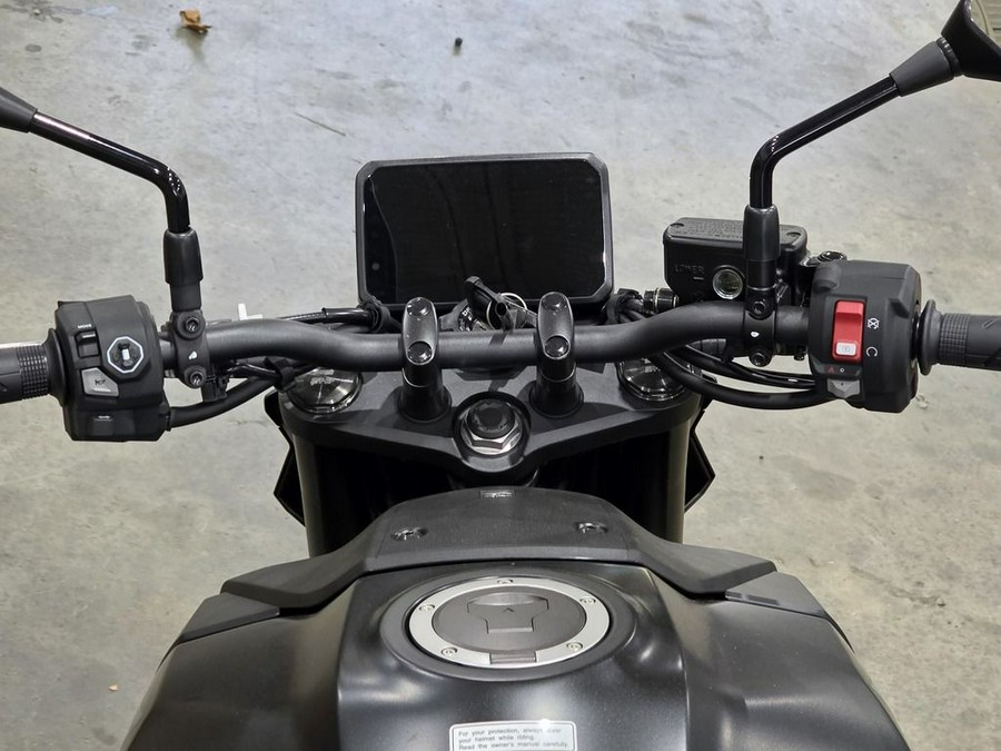 2025 Honda CB750 Hornet Base