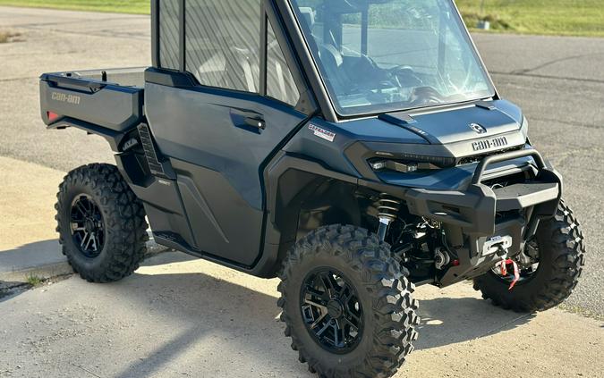 2026 Can-Am Defender Limited HD11