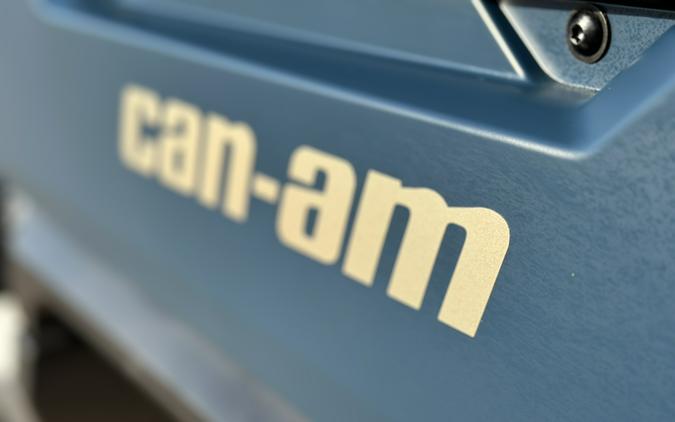 2026 Can-Am Defender Limited HD11