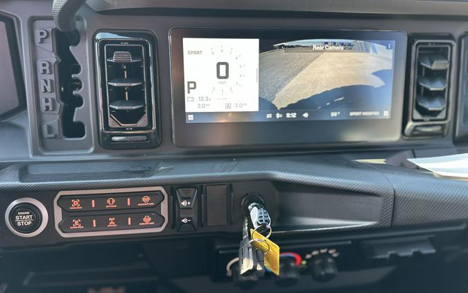 2026 Can-Am Defender Limited HD11