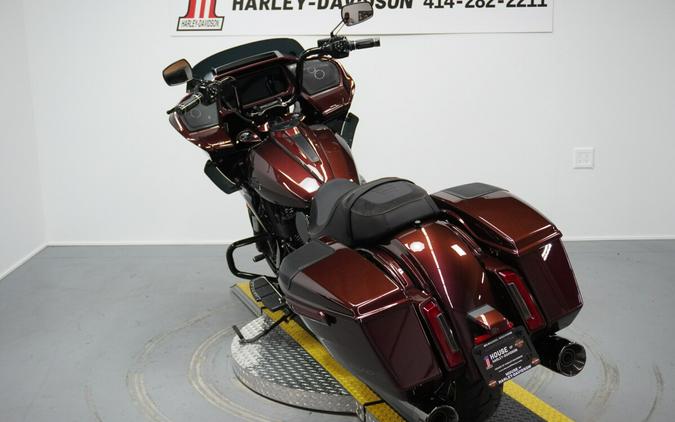 2024 Harley-Davidson® CVO™ Road Glide® Copperhead