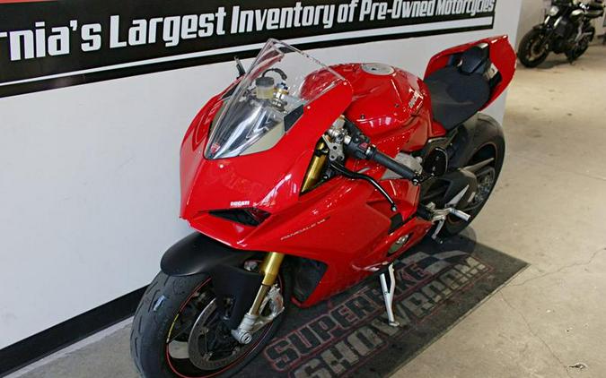 2018 Ducati Panigale V4 S