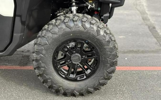2026 Can-Am Defender Limited HD11