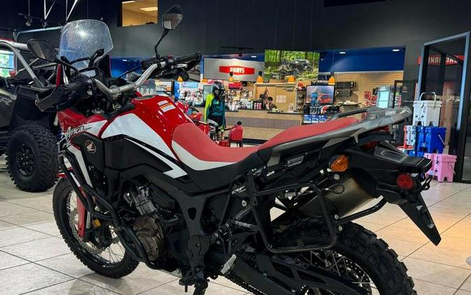 2017 Honda® Africa Twin CRF1000L DCT