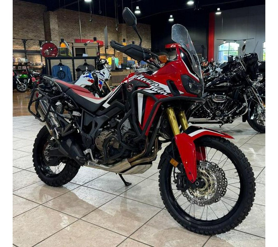 2017 Honda® Africa Twin CRF1000L DCT