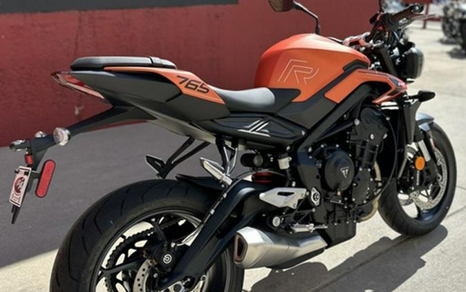 2025 Triumph Street Triple 765 R Matte Baja Orange