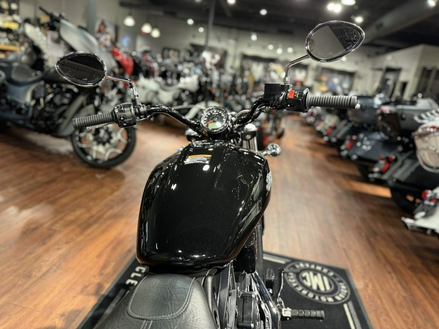 2024 Indian Motorcycle® Scout® Sixty ABS Black Metallic