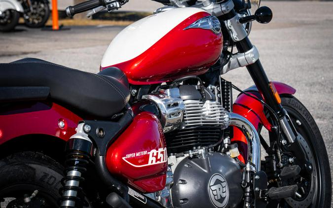 2024 Royal Enfield Super Meteor 650 Celestial Red