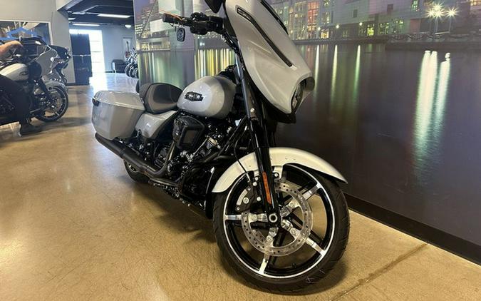 2024 Harley-Davidson FLHX - Street Glide