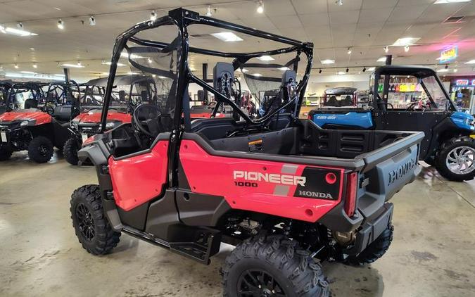 2024 Honda® Pioneer 1000 Deluxe