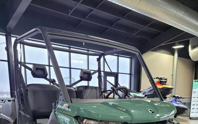 2026 Can-Am® Defender HD7
