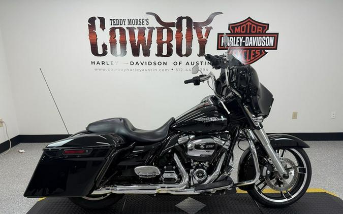 2017 Harley-Davidson FLHXS - Street Glide Special