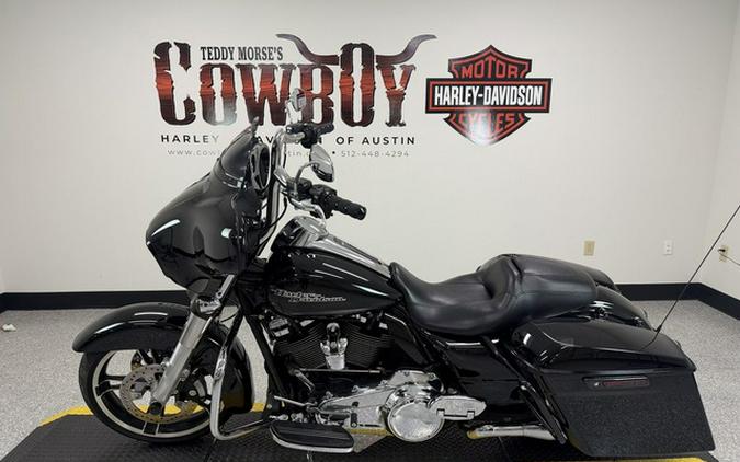 2017 Harley-Davidson FLHXS - Street Glide Special