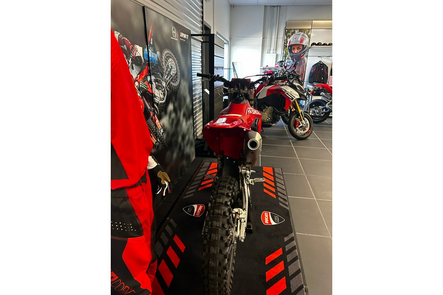 2026 Ducati Desmo450 MX