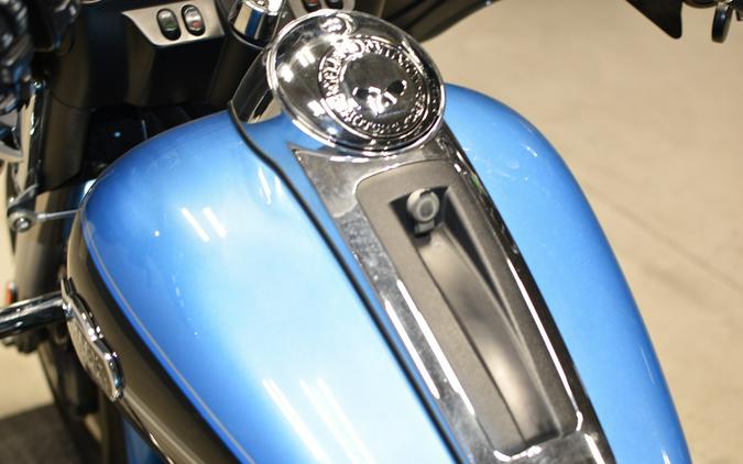 2011 Harley-Davidson Tri Glide Ultra Classic FLHTCUTG