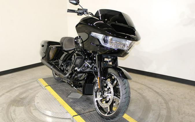 2026 Harley-Davidson® FLTRX - Road Glide®
