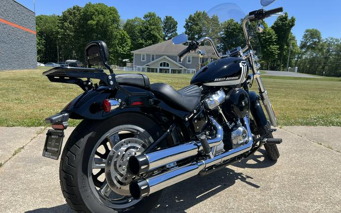 2024 Harley-Davidson® Softail® Standard Vivid Black
