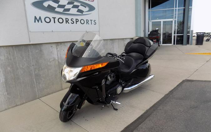 2011 Victory Motorcycles® Vision™ 8-Ball