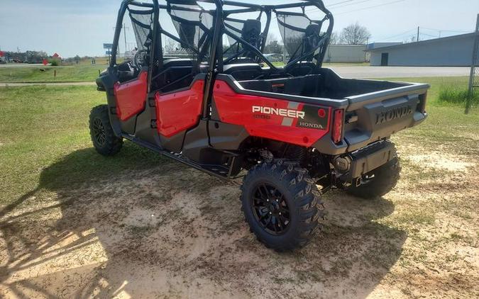 2024 Honda® Pioneer 1000-6 Deluxe Crew