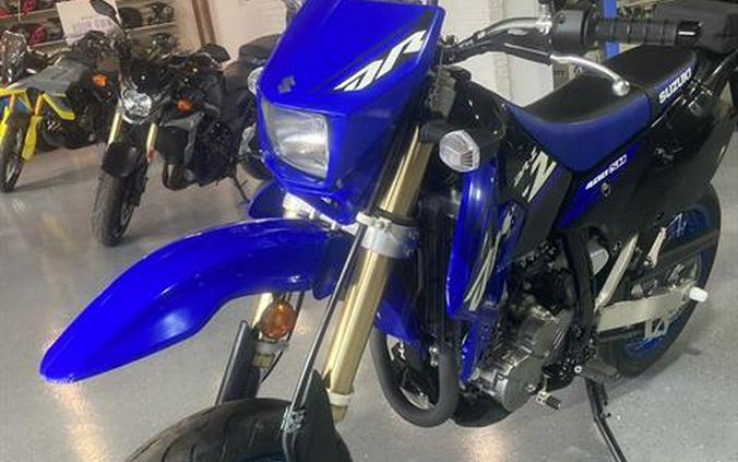 2024 Suzuki DR-Z400SM