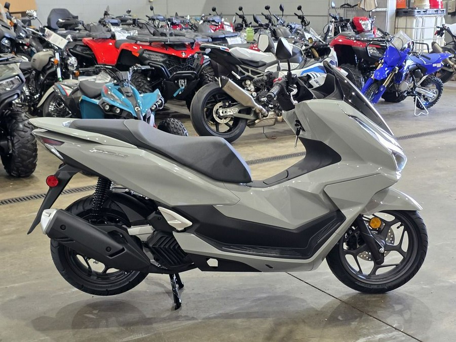 2025 Honda PCX ABS