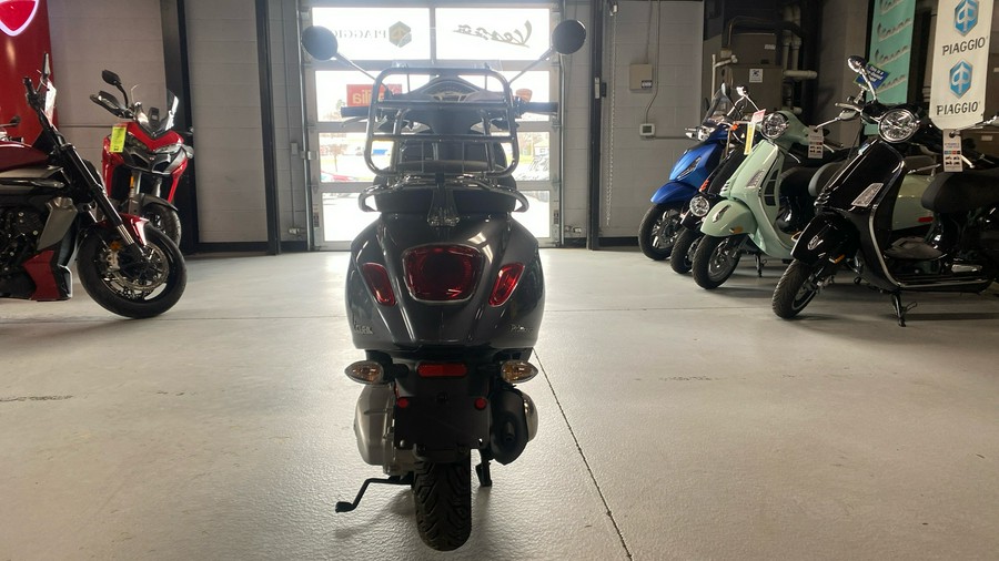2022 Vespa Primavera 150 Touring