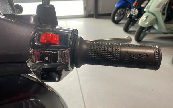 2022 Vespa Primavera 150 Touring