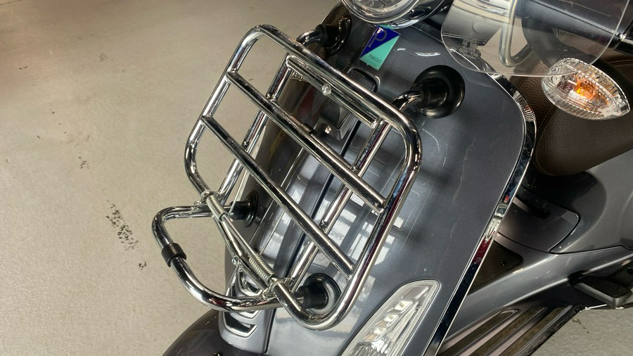 2022 Vespa Primavera 150 Touring