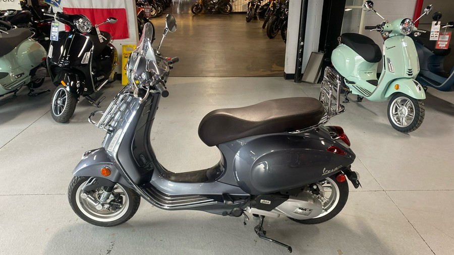 2022 Vespa Primavera 150 Touring