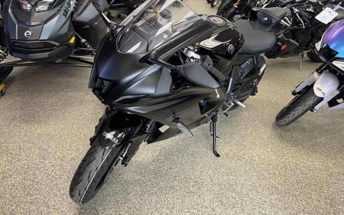 2025 Yamaha YZF-R7