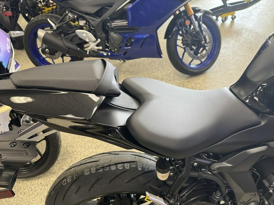 2025 Yamaha YZF-R7