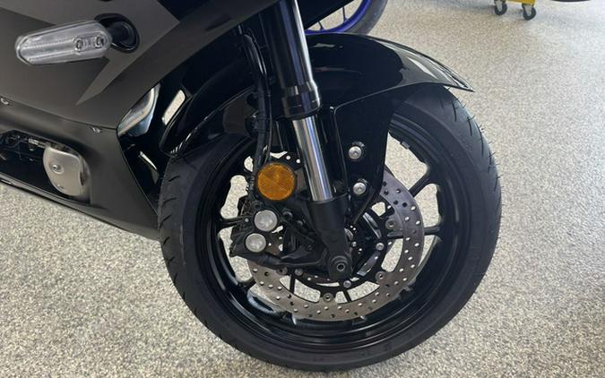 2025 Yamaha YZF-R7