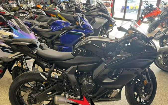 2025 Yamaha YZF-R7