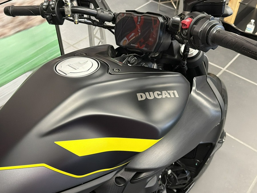 2026 Ducati Diavel V4