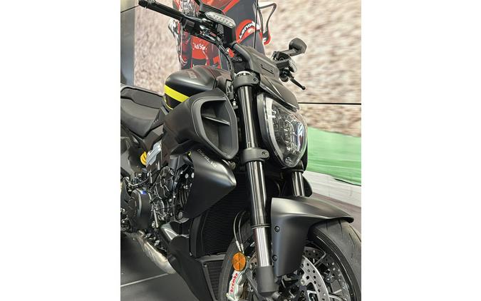 2026 Ducati Diavel V4