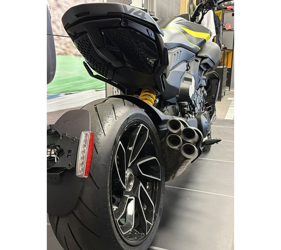 2026 Ducati Diavel V4