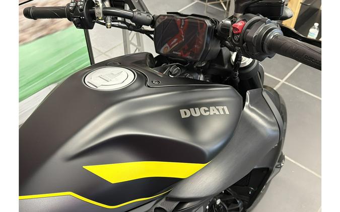 2026 Ducati Diavel V4
