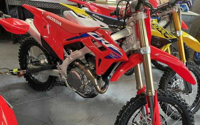 2023 Honda CRF450R Review [Glen Helen Raceway Track Test]