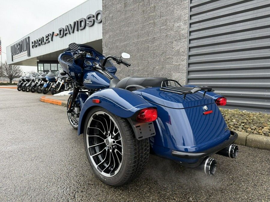2023 Harley-Davidson® Road Glide® 3 FLTRT