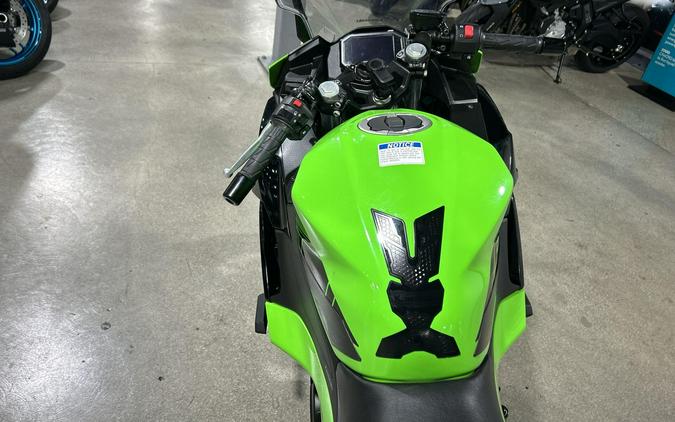 2024 Kawasaki NINJA 500 KRT EDITION SE ABS