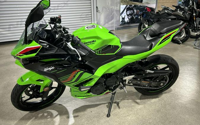 2024 Kawasaki NINJA 500 KRT EDITION SE ABS
