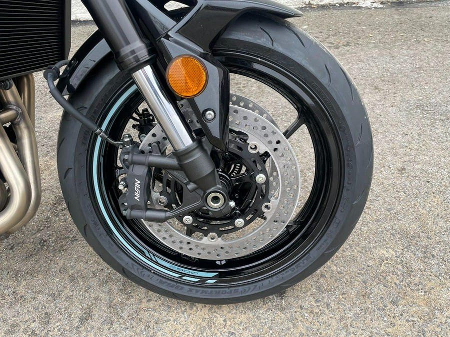 2025 Kawasaki Z900 ABS